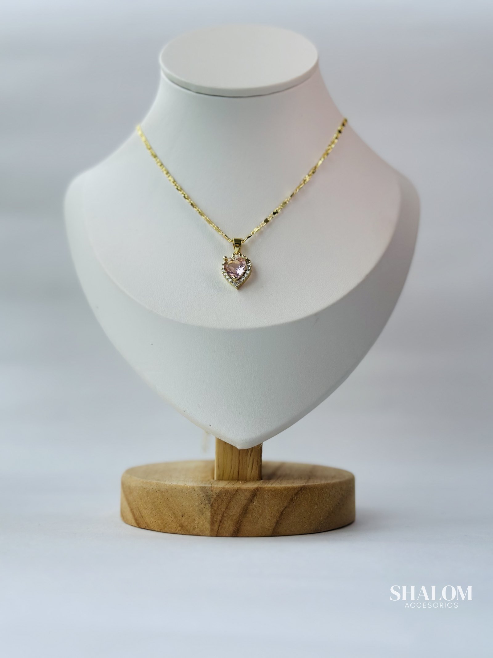 Cadena de corazón (c23)