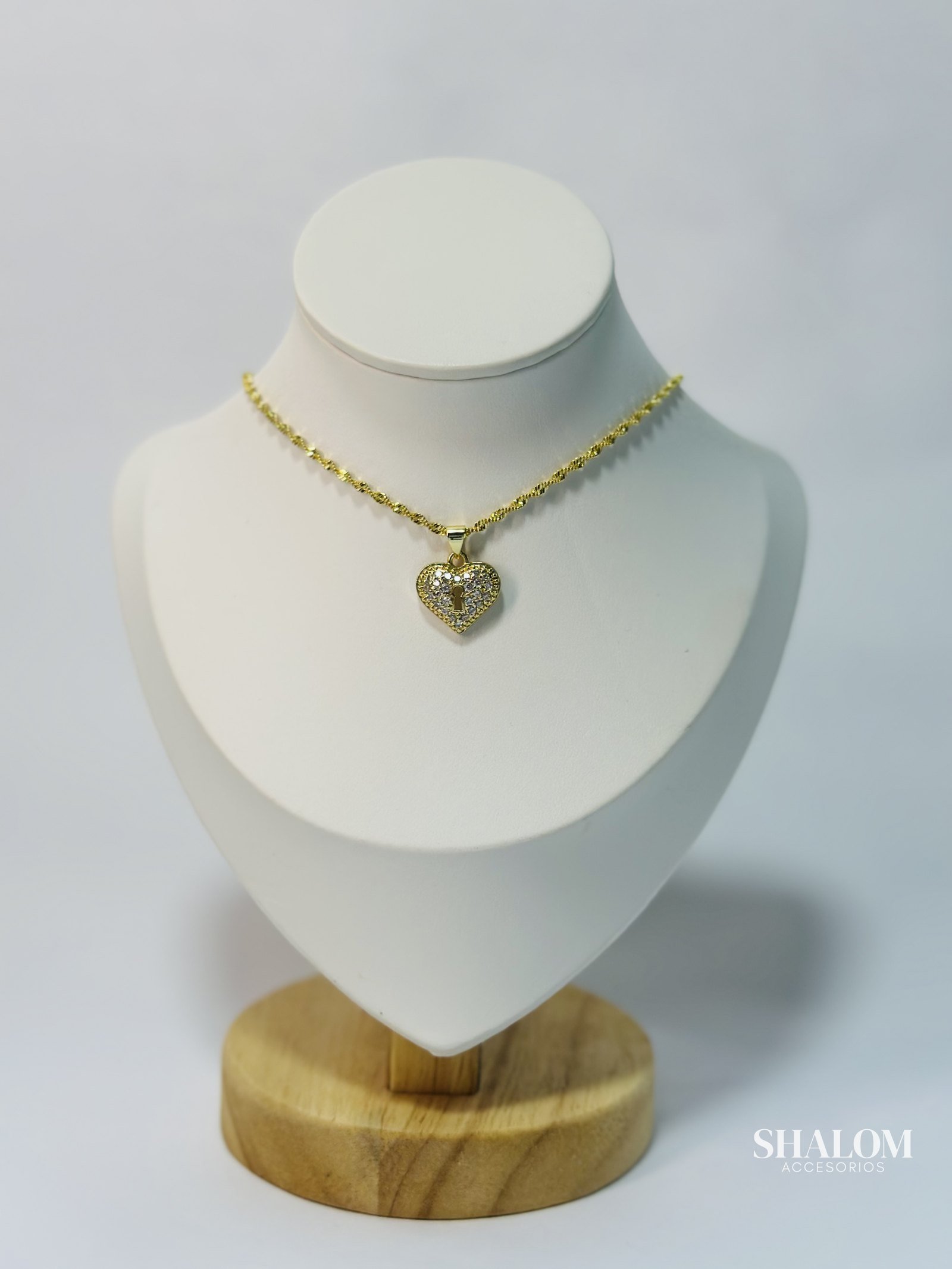 Cadena de corazón (C37)