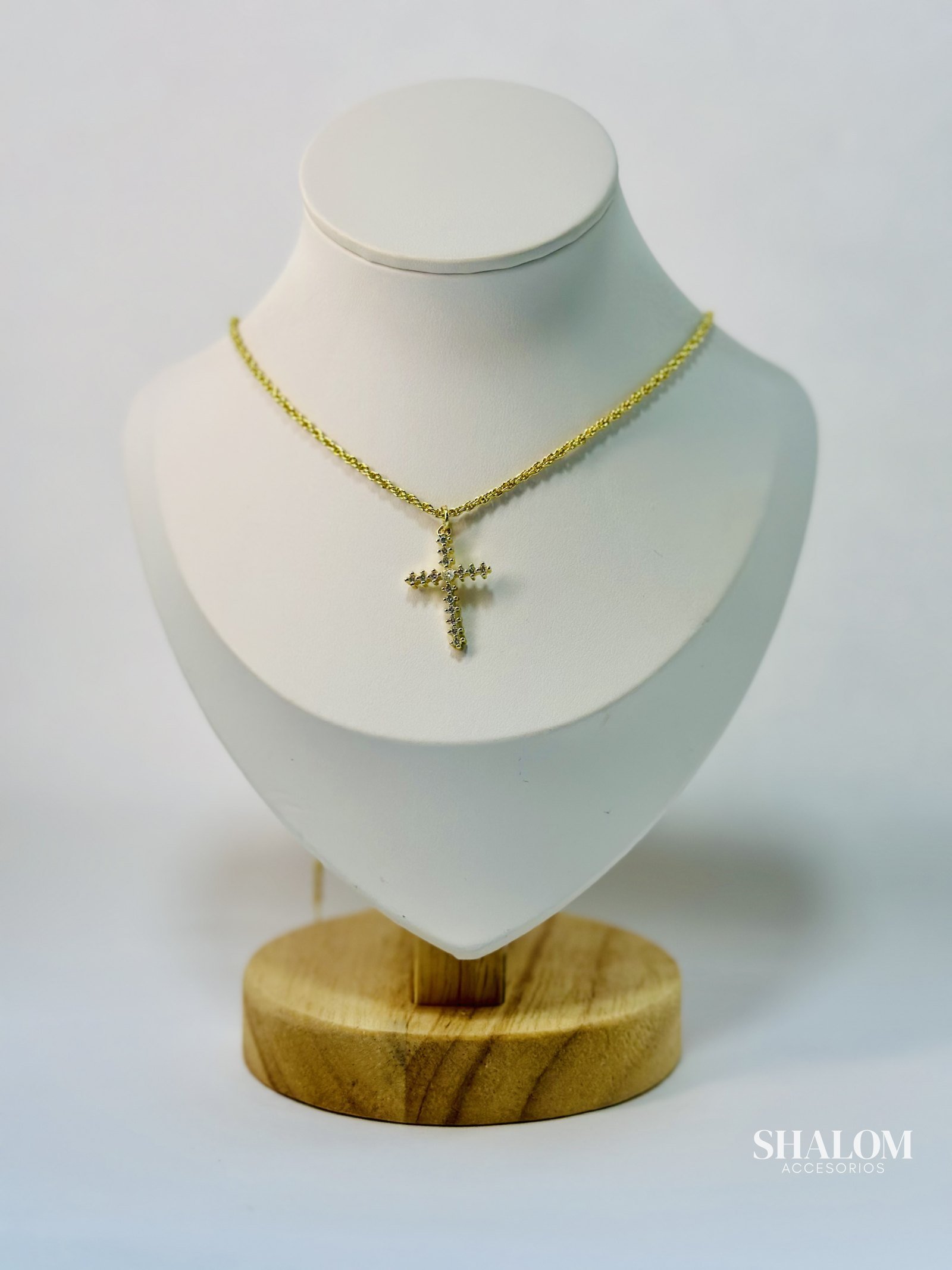 Cadena de Cruz (Fr4)