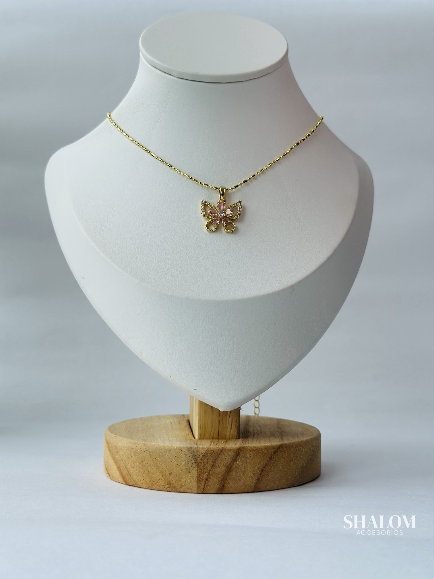 Cadena de Mariposas  (M7)
