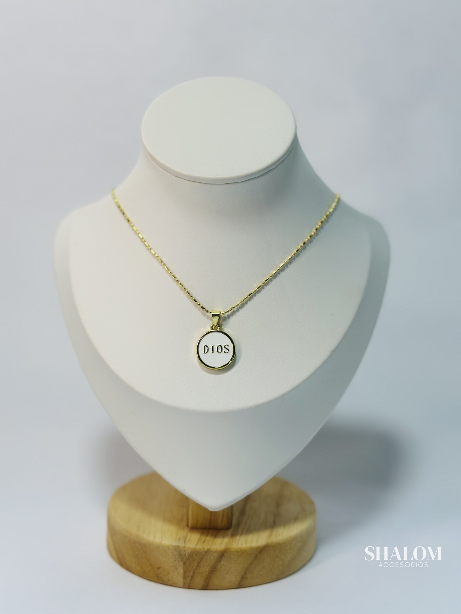 Cadena Dios (R30)